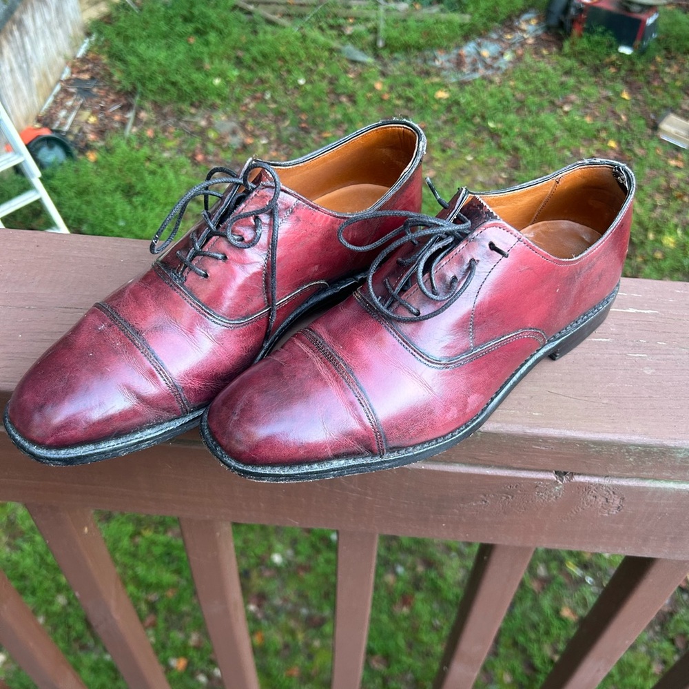 Allen Edmonds Burgundy Leather Oxfords